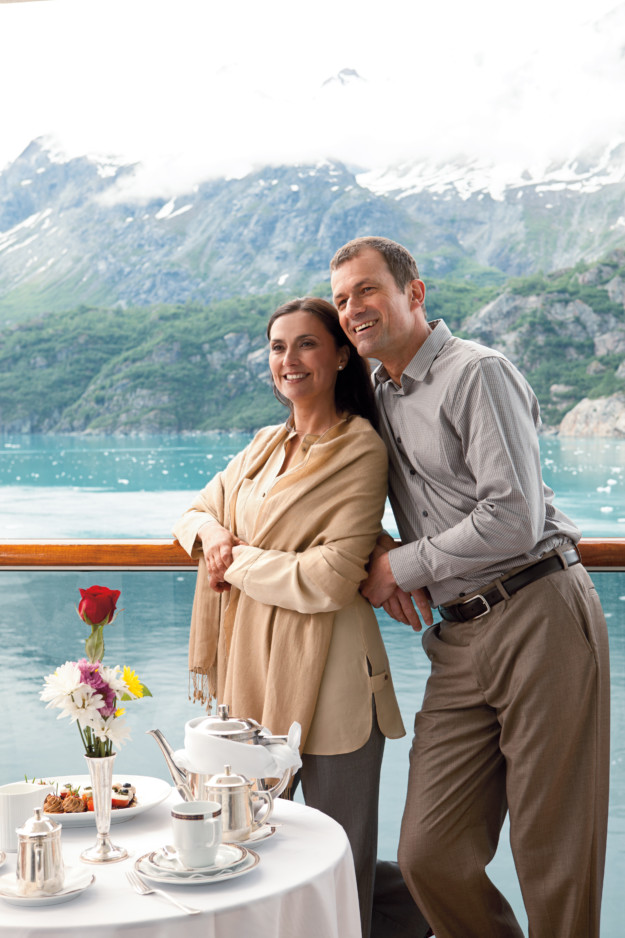 couple on cruise ship balcony