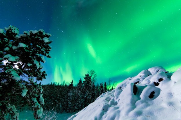 northern lights in Jasper, Alberta, Canada