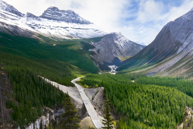 Big Hill and Big Bend on the Icefield Parkway Alberta