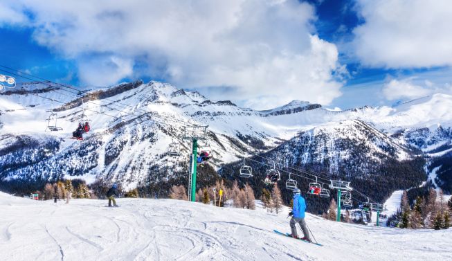 Skiing in Banff