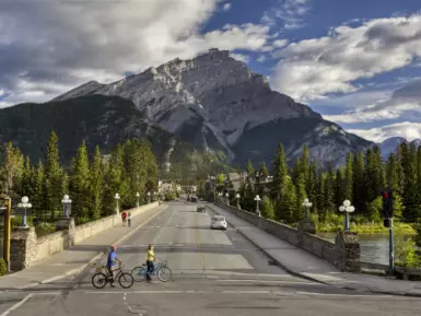 Top tips for driving in Canada