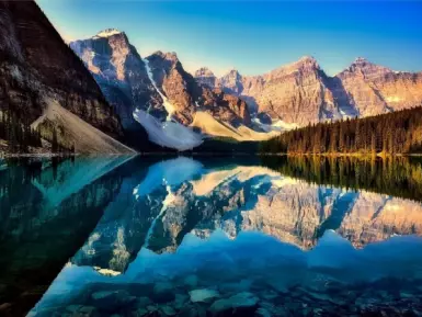10 reasons why you visit Canada