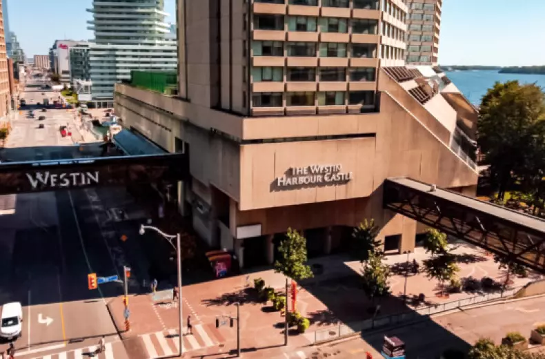 Westin_Harbour_Castle_Hotel_Photocredit_Destination_Toronto.jpg