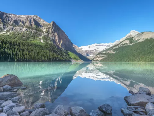 istock-481482982_lake_louise_and_victoria_glacier_banff_national_park_alberta.jpg