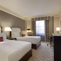Fairmont Luxury (2 Double Beds)