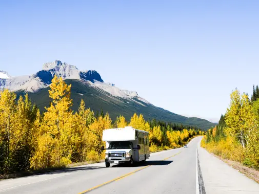 icefields-parkway-banff-national-park-motorhome.jpg