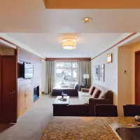 2 Bedroom Lower Floor Suite