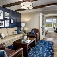 Junior Valley View Suite