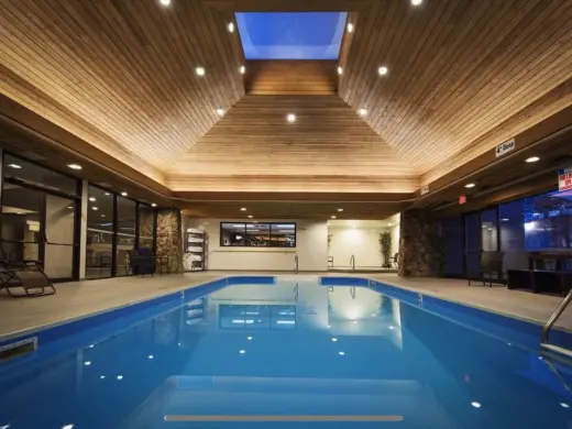 Thompson Hotel & Conference Centre