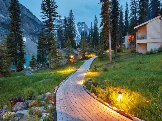 Moraine Lake Lodge