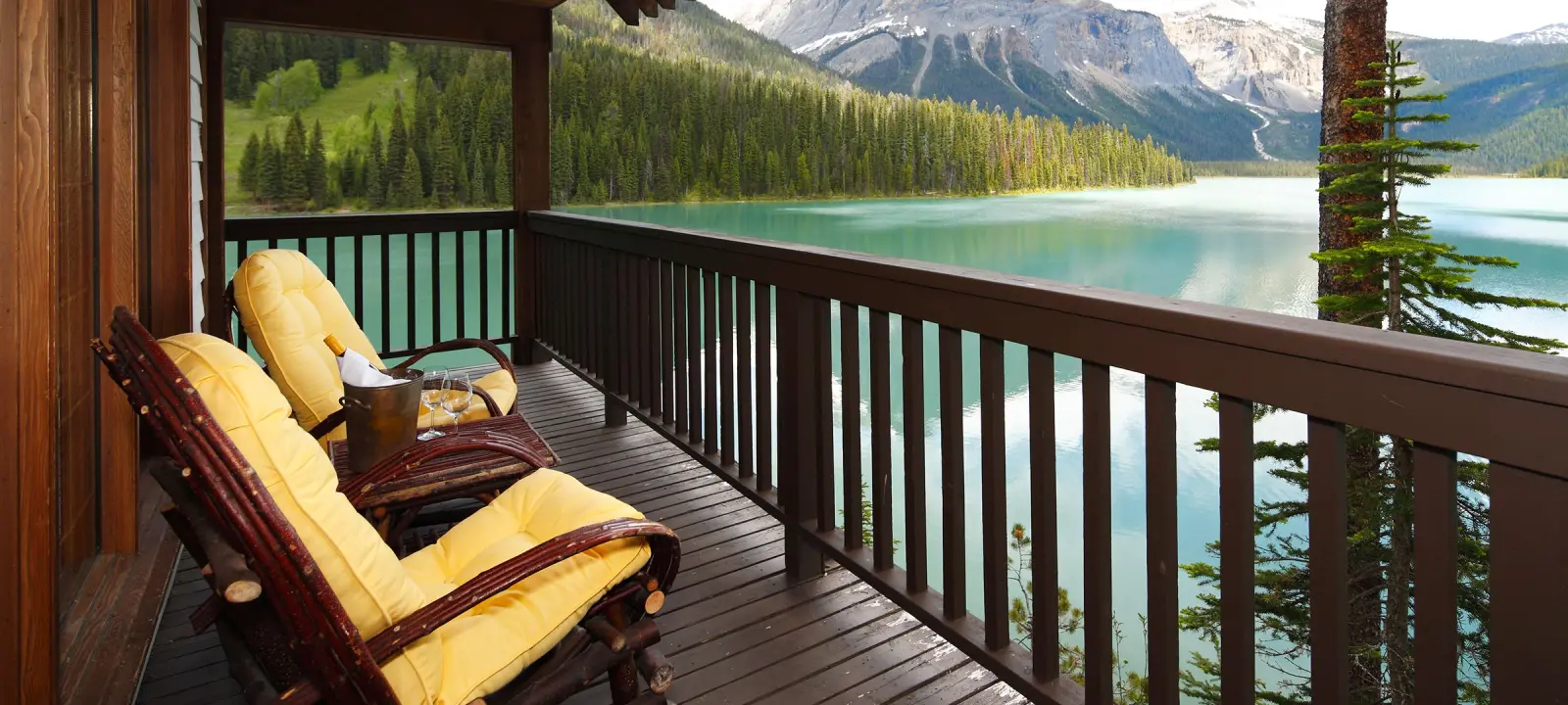 Emerald Lake Lodge
