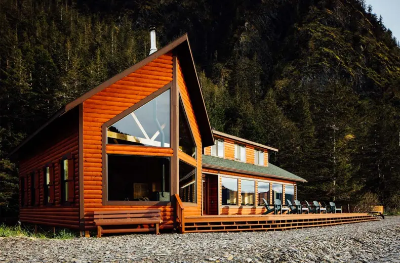 gi-kenai-fjords-wilderness-outdoor-lodge-windows.jpg